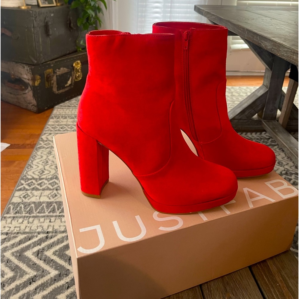 Gorgeous BRAND NEW red heeled ankle boots.
